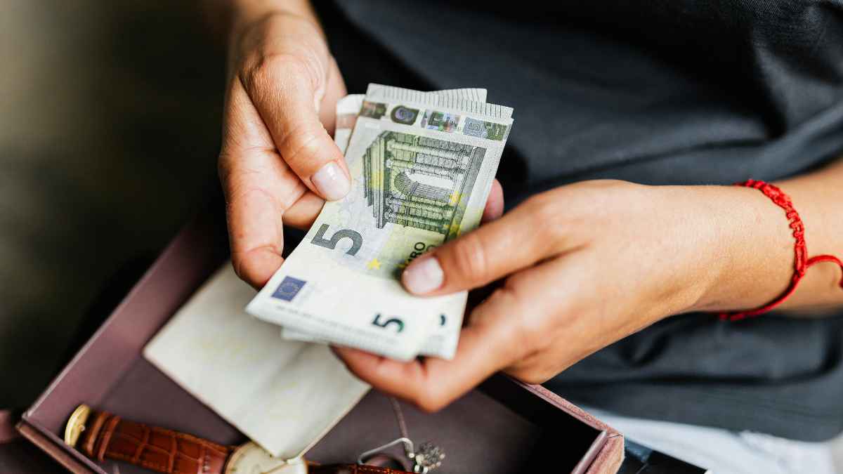Hoe rond je btw af: geld tellen en administratie